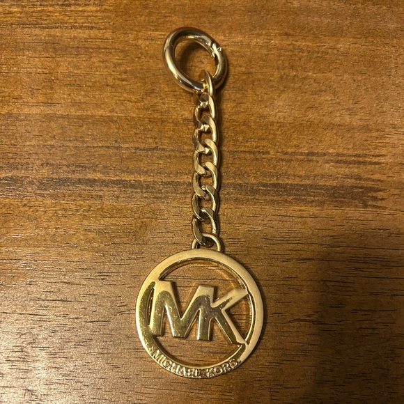 Michael Kors Gold Purse Charm Keychain Accessory - Picture 1 of 3